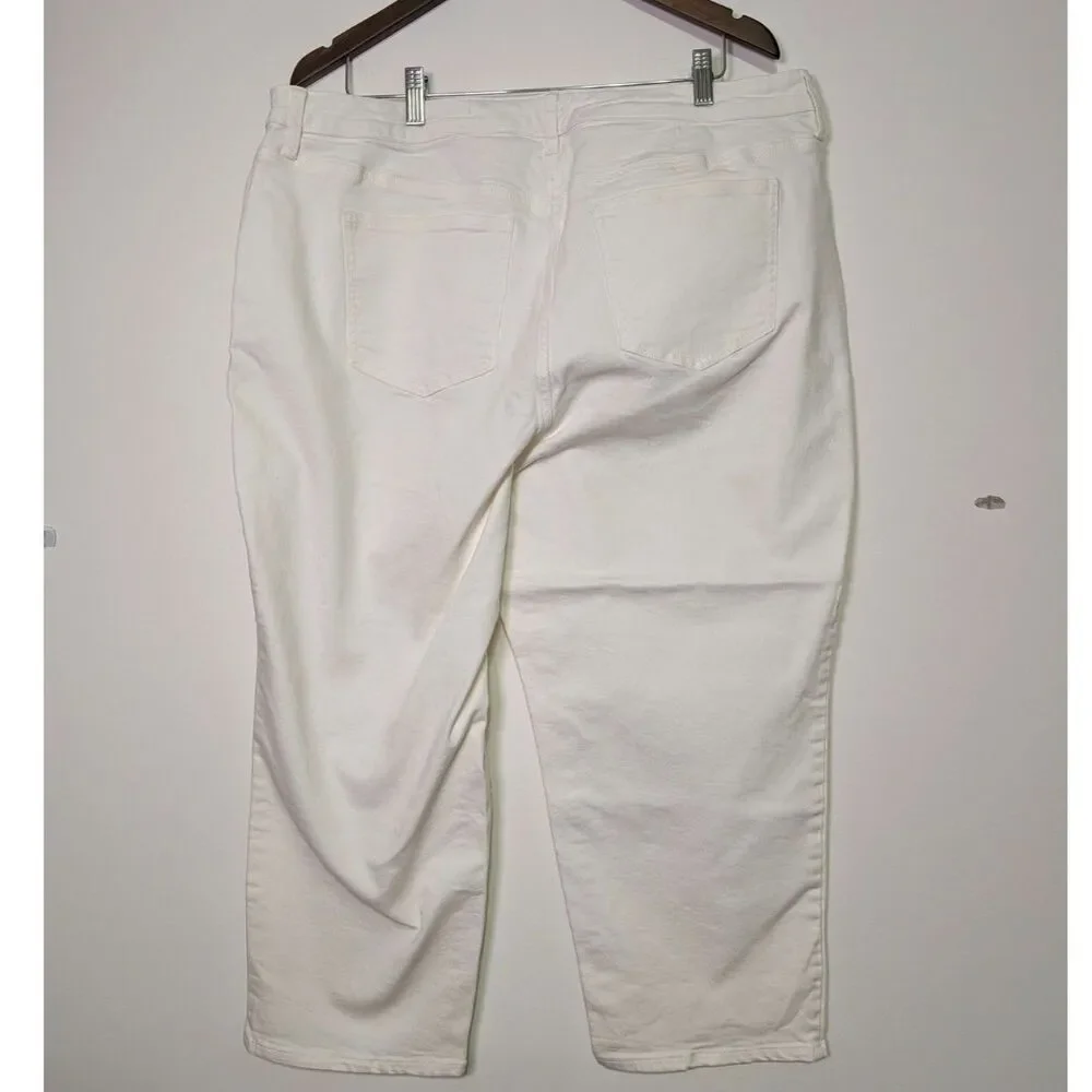 Wonderly White Cropped Straight Jeans 20W Plus Size Stretch Denim Chic Spring - Picture 3 of 6